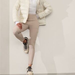 Athleta Women’s Headland Hybrid Tan Cargo Pants